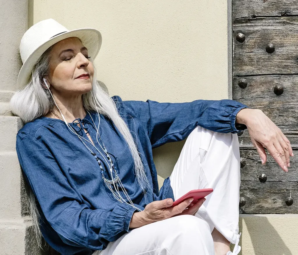 look casual chic femme 50 ans élégant
